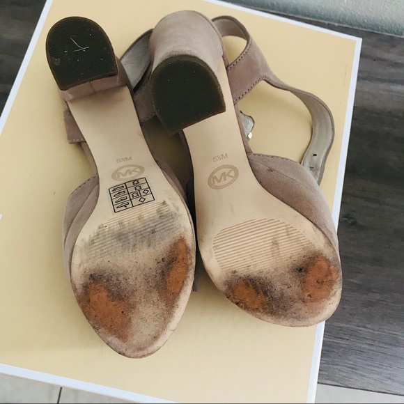 ❌SOLD❌ MICHAEL Michael Kors Platform Sandals 5 1/2M - Picture 4 of 5